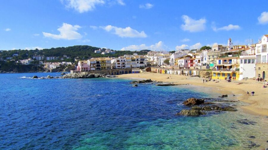 Costa Brava: Boat Ride and Tossa Visit with Hotel Pickup - Finishing in a traditional Catalan village