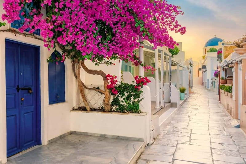 Crete: Santorini Day Trip with Fast Ferry Cruise - Athinios Port and the Santorini coach