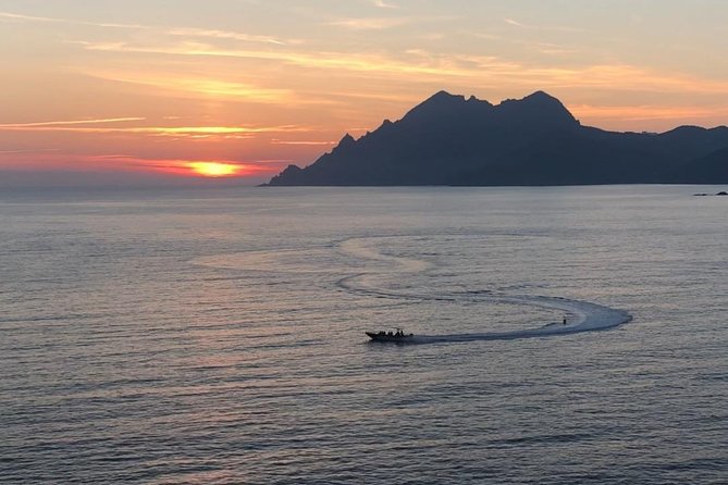 Cruise Calanches de Piana and Scandola Reserve - Skippers who shape the experience