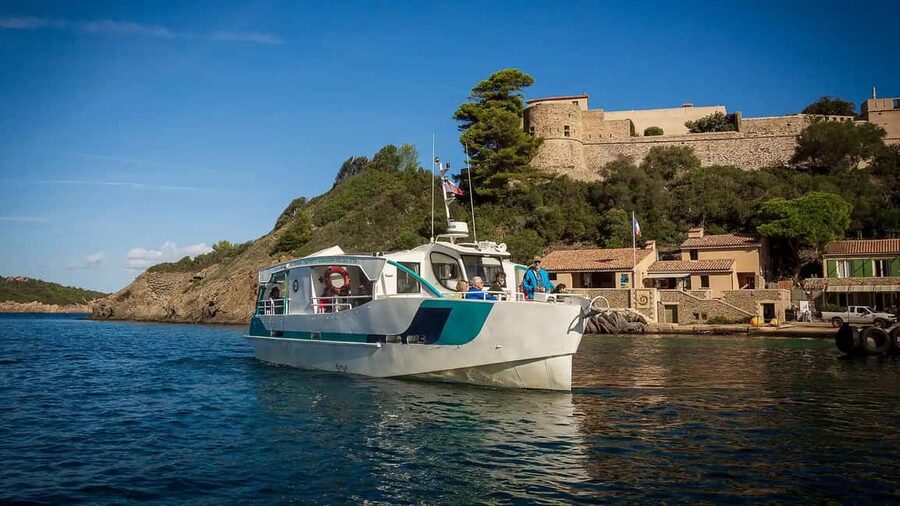 Cruise of the 2 Islands: Porquerolles & Port-Cros with stops - Should you book the Porquerolles and Port-Cros cruise?