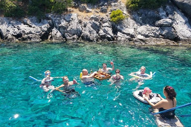 Daily Boat Trip - Is $679.59 a fair group price?