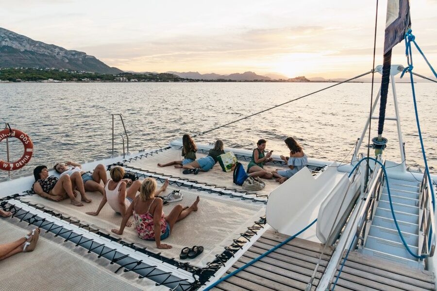 Dénia: Daytime or Sunset Catamaran Cruise - Choosing central seats or the forward nets