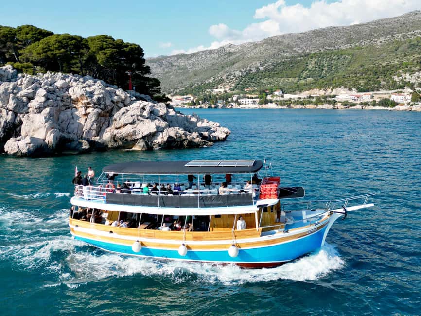 Dubrovnik: Elaphite Islands Cruise with Drinks/Lunch Options - Koločep brings the first swim stop