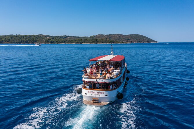 Dubrovnik: Elaphiti Islands Full-Day Cruise with Lunch - A comfortable boat, but not a nonstop activity program