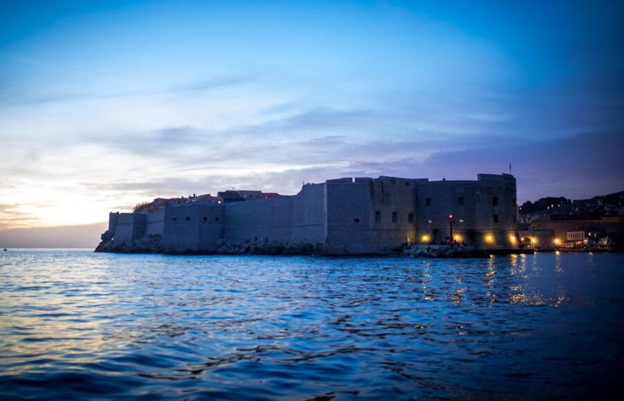Dubrovnik: Panoramic Sunset Cocktail Cruise Around Old Town - Key points to know before booking