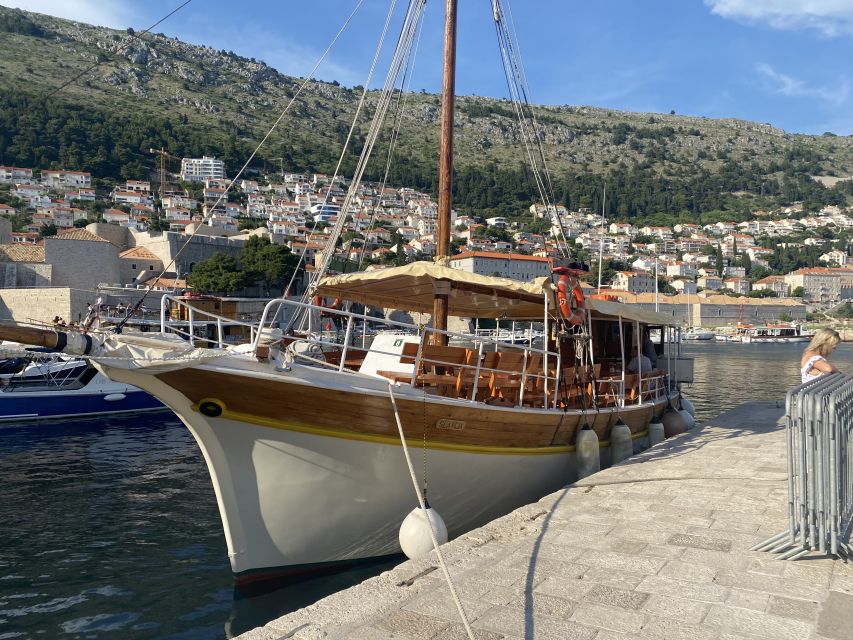 Dubrovnik: Panoramic Sunset Cocktail Cruise Around Old Town - Cocktails mixed beside the illuminated bar