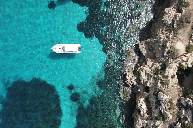 Favignana and Levanzo, Egadi islands tour by boat from Trapani - The Lovers’ Cave depends on the sea