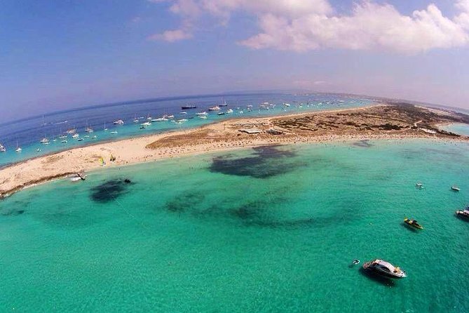 Formentera Day Trip from Ibiza on Private Luxury Catamaran - Why a private catamaran changes the Formentera day