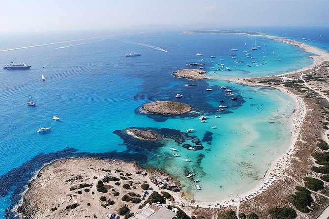 Formentera Day Trip from Ibiza on Private Luxury Catamaran - Food, drinks, and the lunch decision