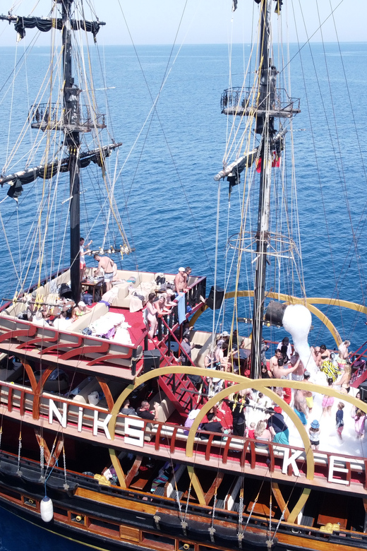From Alanya: Boat Tour with Unlimited Soft Drinks and Lunch - Cleopatra Beach and the first swim