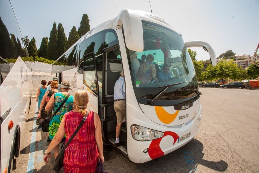 From Barcelona: Costa Brava Day Tour with Boat Trip - Key Points Before You Book