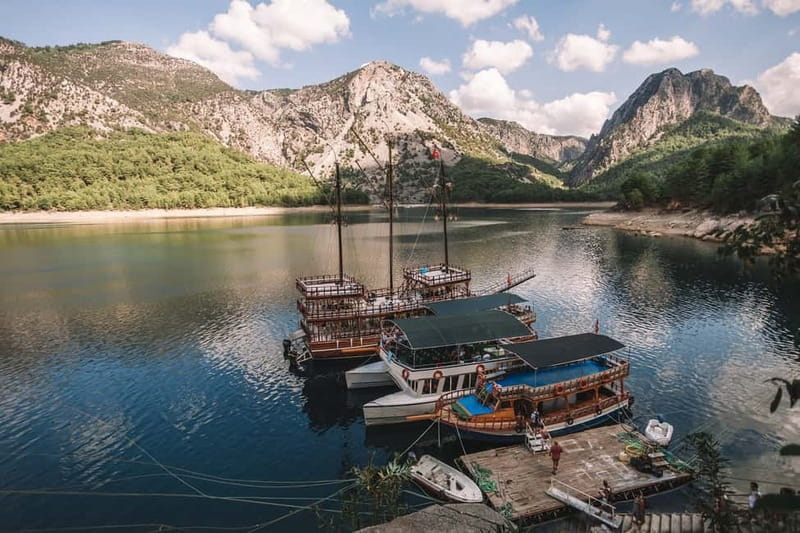 From Belek: Green Canyon Boat Trip with Lunch and Drinks - Lunch above the lake