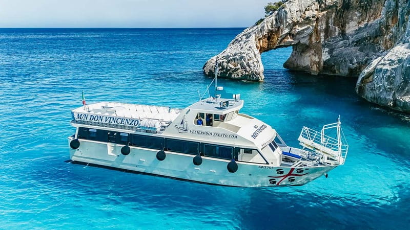 From Cala Gonone: Gulf of Orosei Cruise to Cala Goloritzè - What families and young swimmers should expect