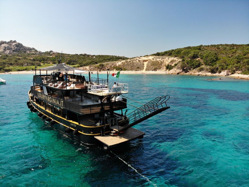 From Cannigione: La Maddalena Archipelago Boat Trip - The optional zodiac ride around Budelli