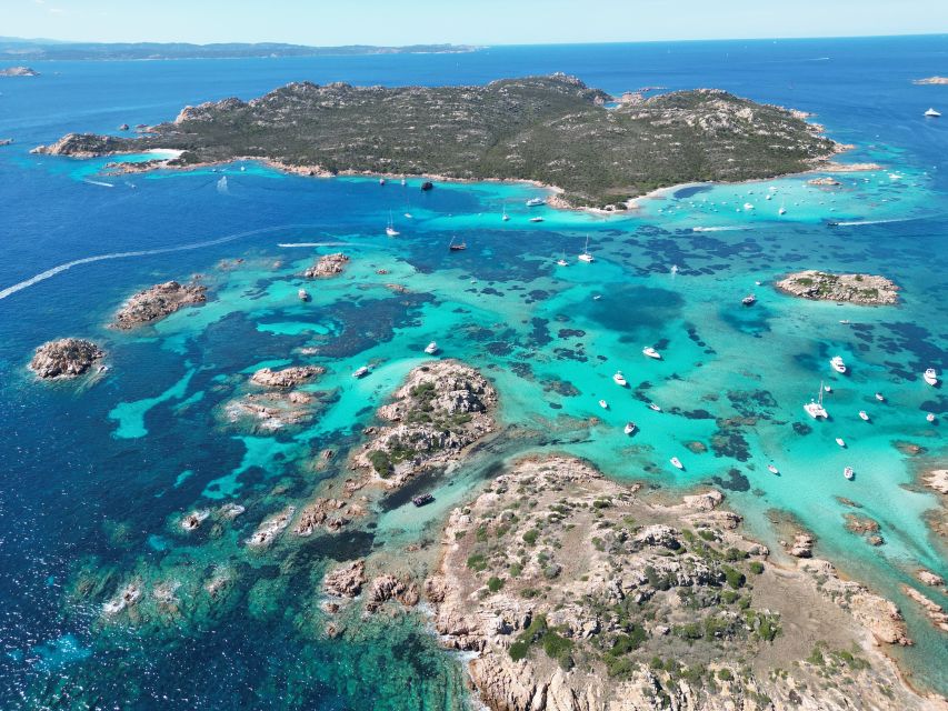 From Cannigione: La Maddalena Archipelago Boat Trip - Choosing between the three decks