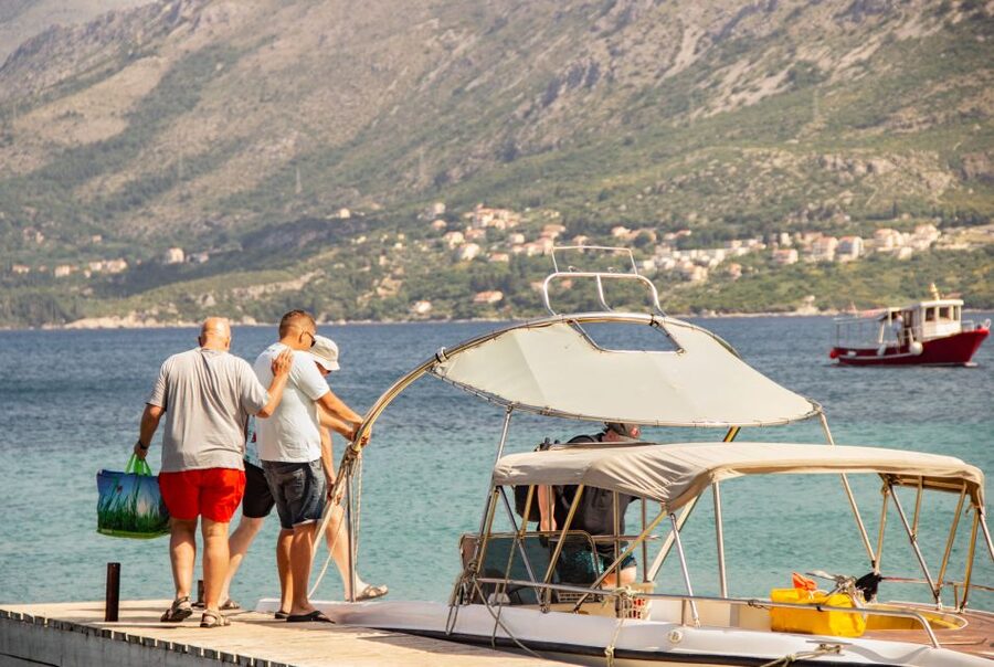 From Dubrovnik/Cavtat: Blue Cave, Sunj Beach Speed Boat Tour - The ride back to Dubrovnik
