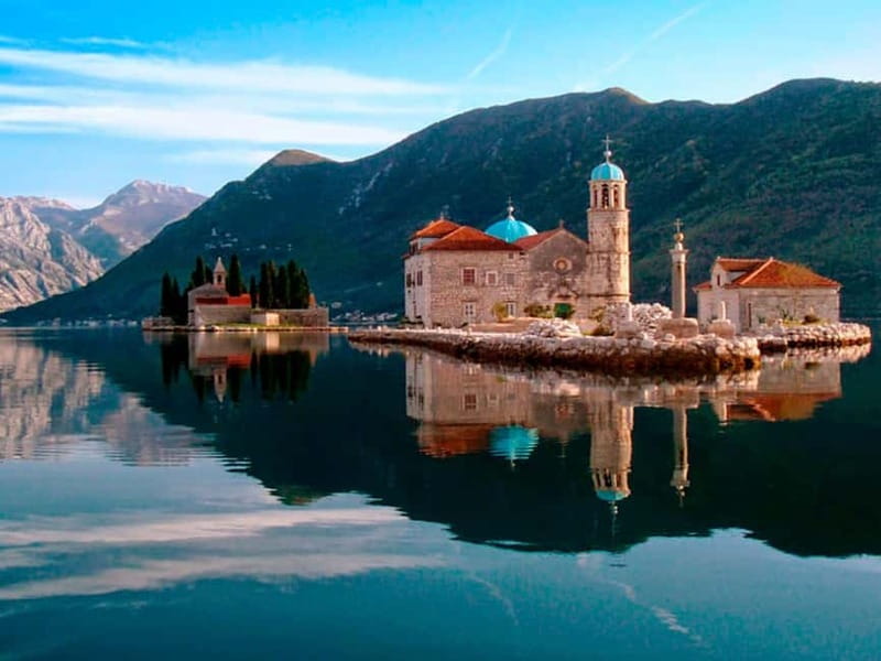 From Dubrovnik: Montenegro Boat Tour from Perast to Kotor - Crossing from Croatia into Montenegro
