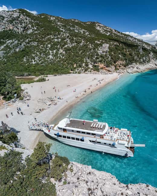From La Caletta or Orosei: Gulf of Orosei Cruise - Grotta del Fico: worth the extra ticket?