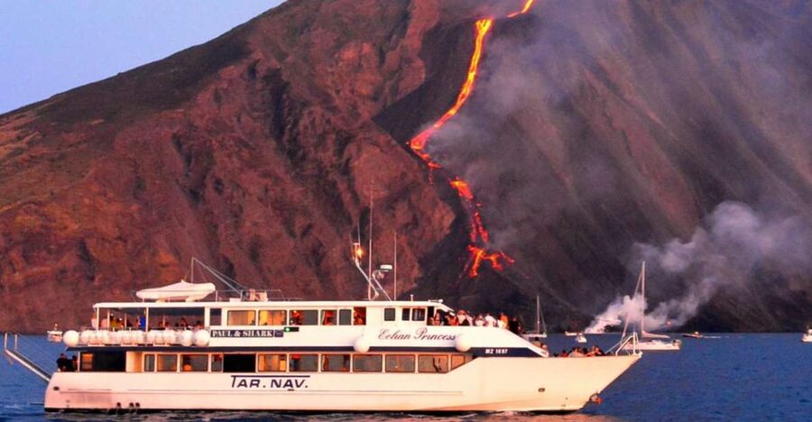 From Milazzo: Panarea and Stromboli Boat Trip by Night - The first crossing through the Aeolian waters