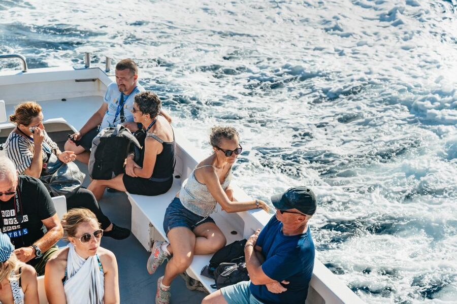 From Naples: Gulf of Naples & Capri Sightseeing Boat Tour - Meeting points and the early start