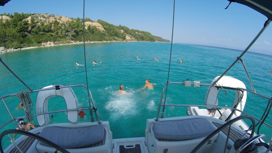 From Nea Fokea: Chalkidiki 6-Hour Cruise by Sailing Boat - Who should book this cruise?