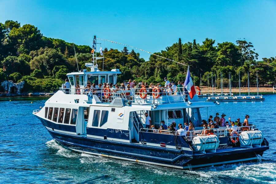 From Nice: Round-Trip Transportation to Saint Tropez by Boat - The return crossing to Nice