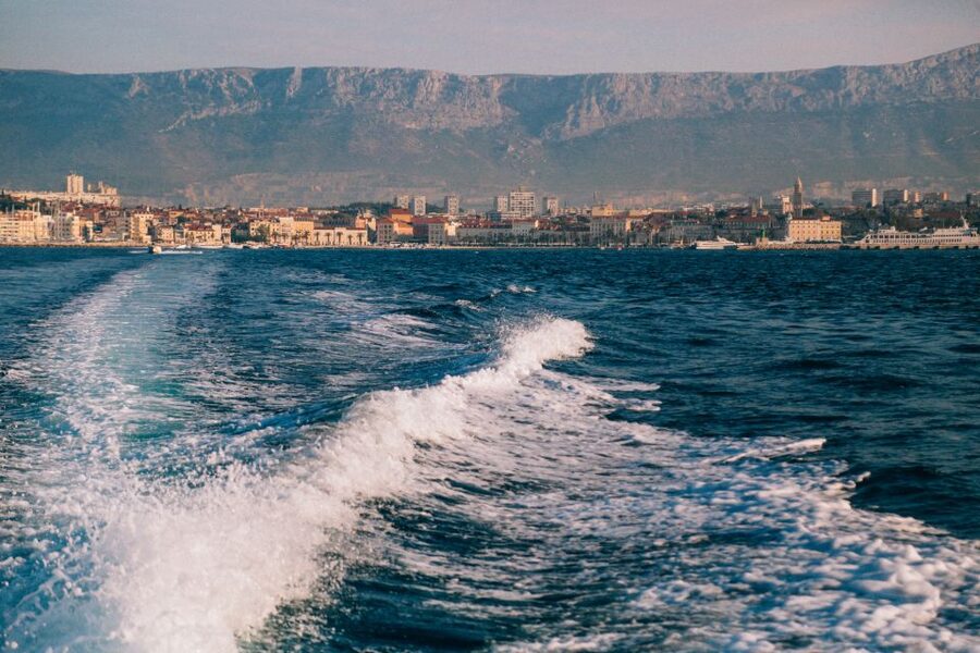 From Omis: Blue Cave & 5 Island Speedboat Tour - Stiniva Cove and the Coast of Vis