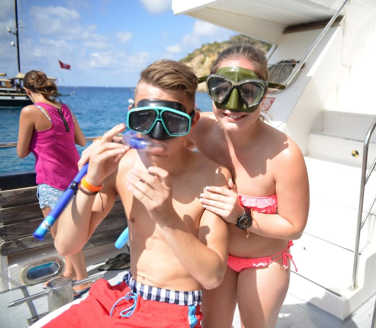 From Paguera: Dolphin Watching Cruise in a Glass-Bottom Boat - Seasickness, seating, and practical comfort