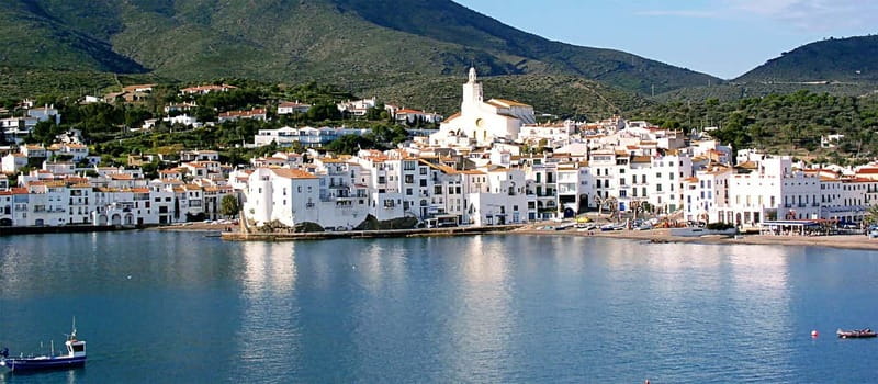 From Roses: Cap de Creus Natural Park and Cadaqués Boat Tour - Choosing between Cadaqués and Cap de Creus