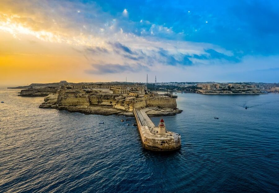 From Sliema: Valletta and the Three Cities Scenic Cruise - Valletta from the water