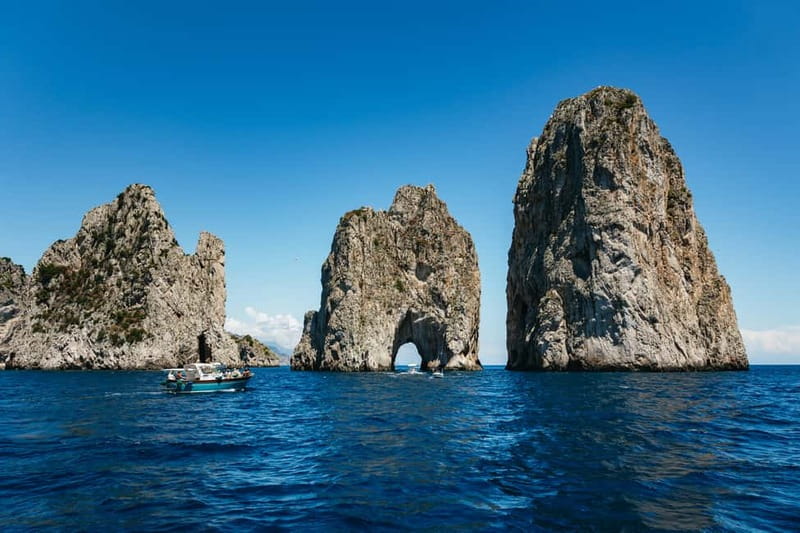 From Sorrento: Capri Boat Tour with Blue Grotto Visit - What the guides and captains add