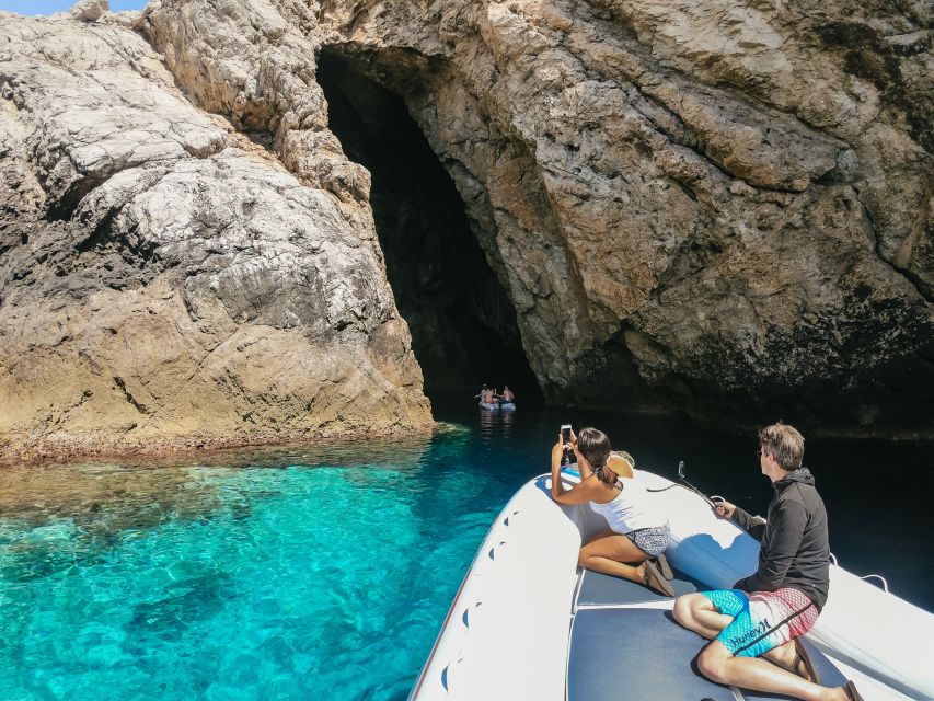 From Split: Blue Cave & 5 Islands with Vis & Hvar Boat Tour - Pakleni Islands from the water