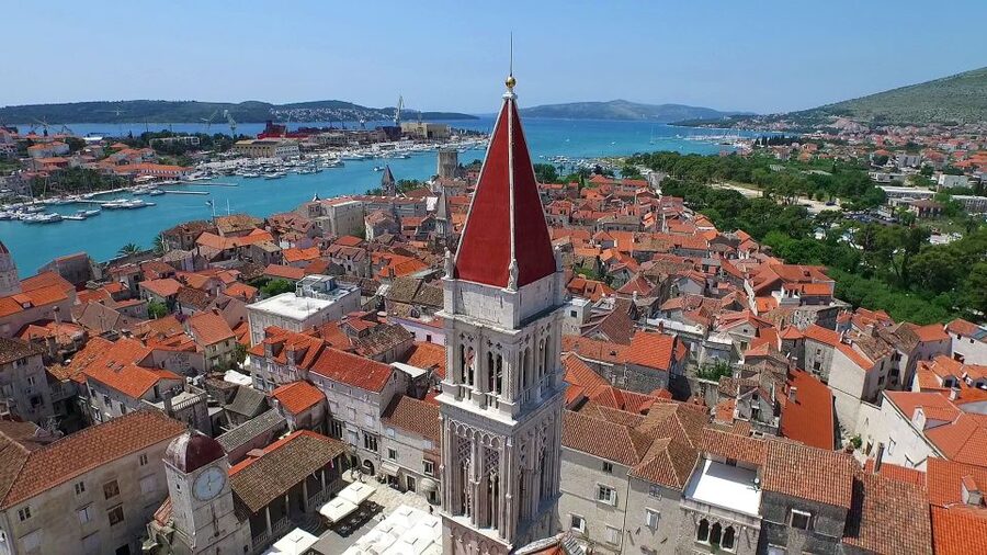 From Split: Blue Lagoon and Trogir Half-Day Speedboat Tour - Blue Lagoon swimming and snorkeling