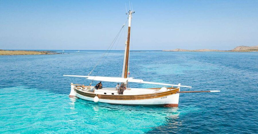 From Stintino: Asinara Vintage Sailing Boat Tour with Lunch - Key points to know before booking
