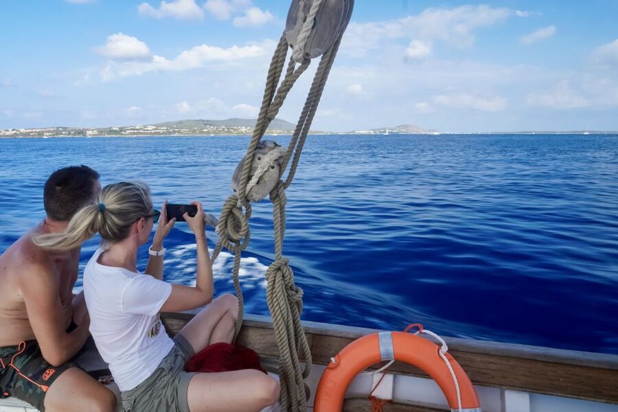 From Stintino: Asinara Vintage Sailing Boat Tour with Lunch - Cala del Bianco and the final swim