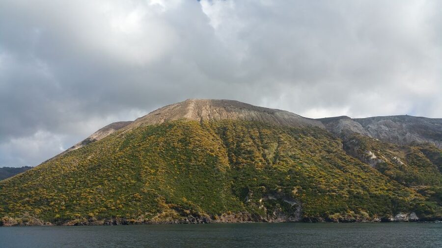 From Taormina: Lipari and Vulcano Mini Cruise Aeolian Tour - Leaving Taormina for Milazzo