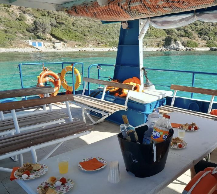 From Tropea: Capo Vaticano boat tour with snorkel & aperitif - Language, crew, and the level of guiding