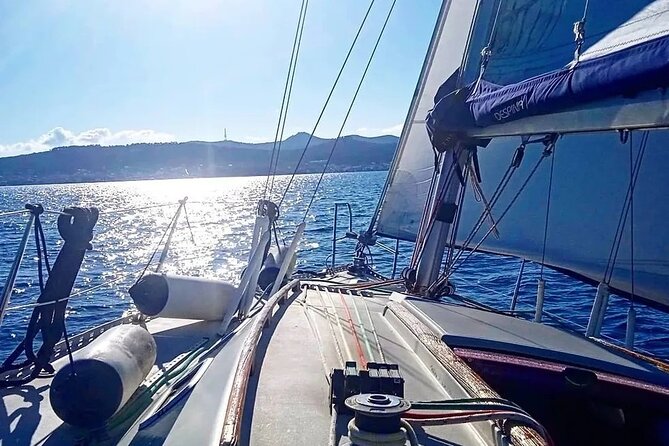 From Zadar: Full day sailing tour - Ošljak, Ugljan, and the island stops