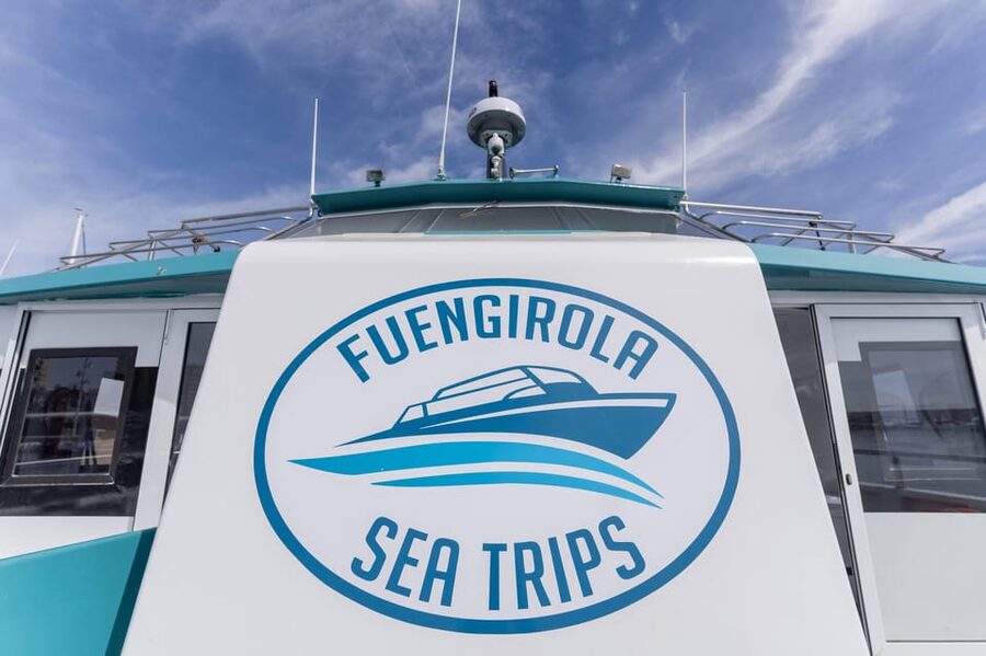 Fuengirola: Catamaran Tour to Spot Dolphins - Booking, cancellation, and who should go