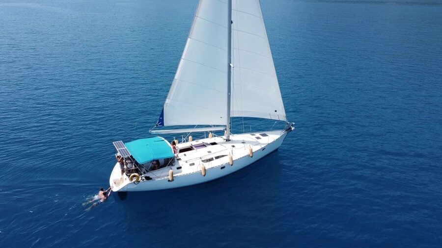 Gouvia: Corfu Island Sailing Trip with Snack and Soft Drinks - Gialiskari offers the longest swim and the cliff jump