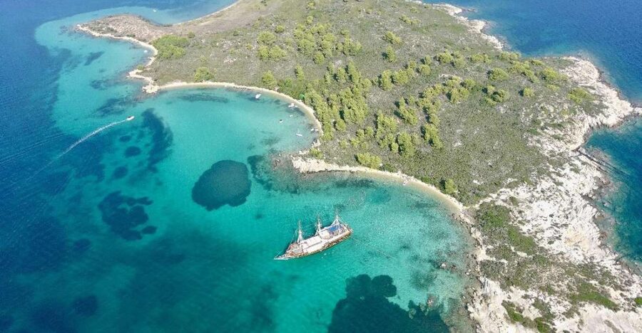 Halkidiki: Blue Lagoon Cruise on a Pirate's Boat - From Kassandra or Sithonia to Ormos Panagias