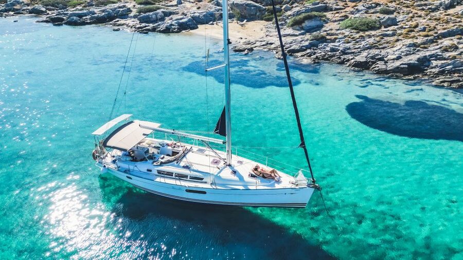 Heraklion: Dia Island Sailboat Cruise with Swimming and Meal - Leaving Heraklion’s Venetian Harbour