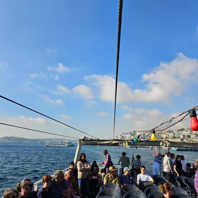Istanbul Bosphorus: 3-Hour Day Cruise's with Asian Side Stop - Why the Bosphorus is the right place to start