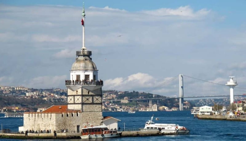 Istanbul: Bosphorus Cruise, Golden Horn, & Pierre Loti Hill - From the Golden Horn to Pierre Loti Hill