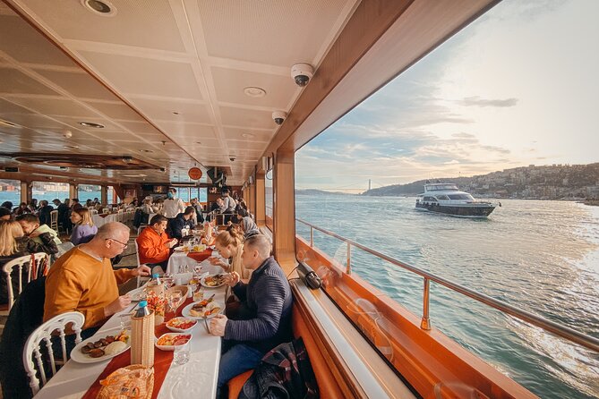 Istanbul: Bosphorus Dinner Cruise with Turkish Night Show - Starting at Kabataş beside Dolmabahçe Palace