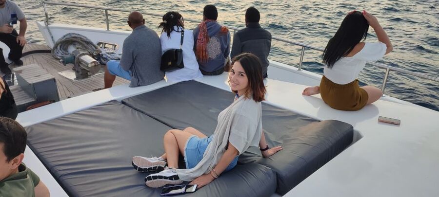 Istanbul: Bosphorus Sunset Cruise on Yacht with Live Guide - Returning Toward the Old City