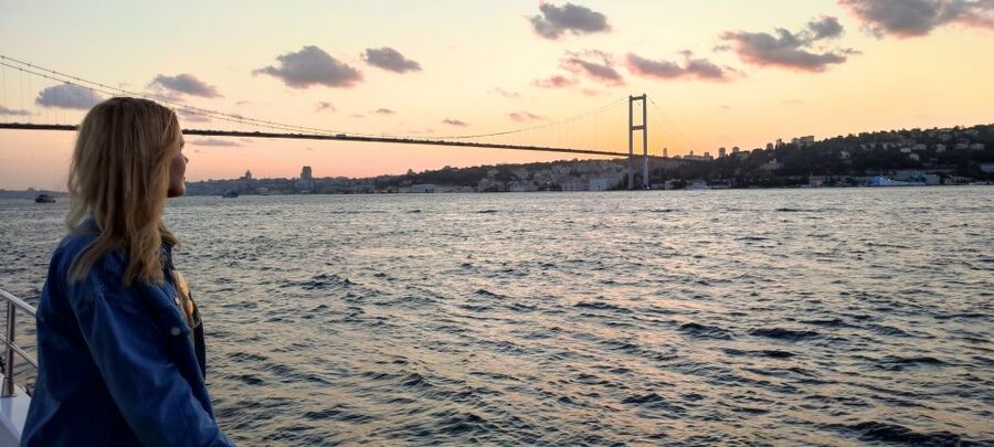 Istanbul: Bosphorus Sunset Cruise on Yacht with Live Guide - Snacks, Drinks, and the Real Value of $19