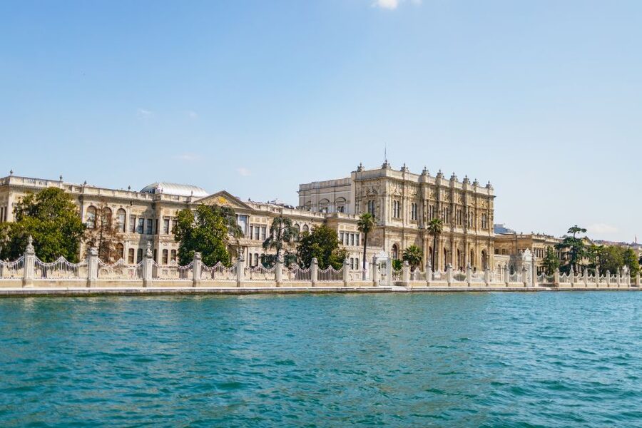 Istanbul: Bosphorus Yacht Cruise with Stopover on Asian Side - Kanlıca: a short taste of Asian Istanbul