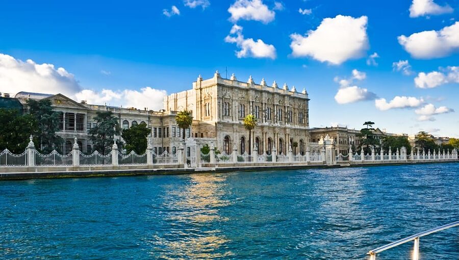 Istanbul: Morning or Sunset Cruise with Guide and Snacks - Anatolian Fortress and the Fatih Sultan Mehmet Bridge