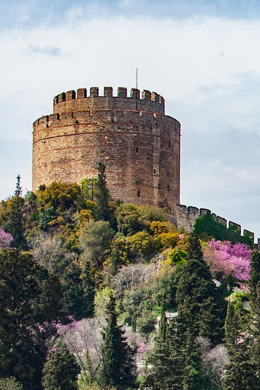 Istanbul: Morning or Sunset Cruise with Guide and Snacks - Starting at Kabataş and finding your sea legs
